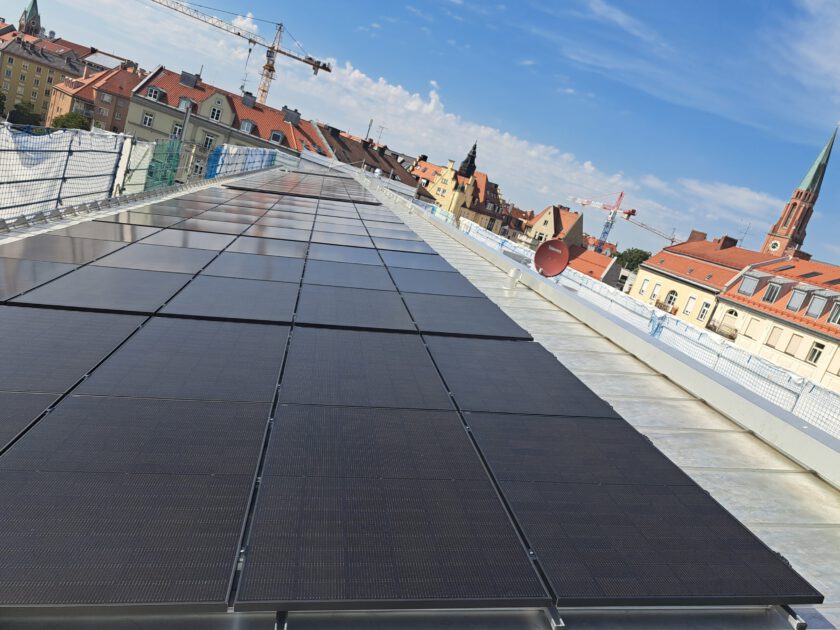 120 kWp Mittelschule, München
